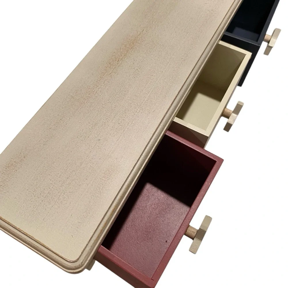 Shelf, three drawers, hooks